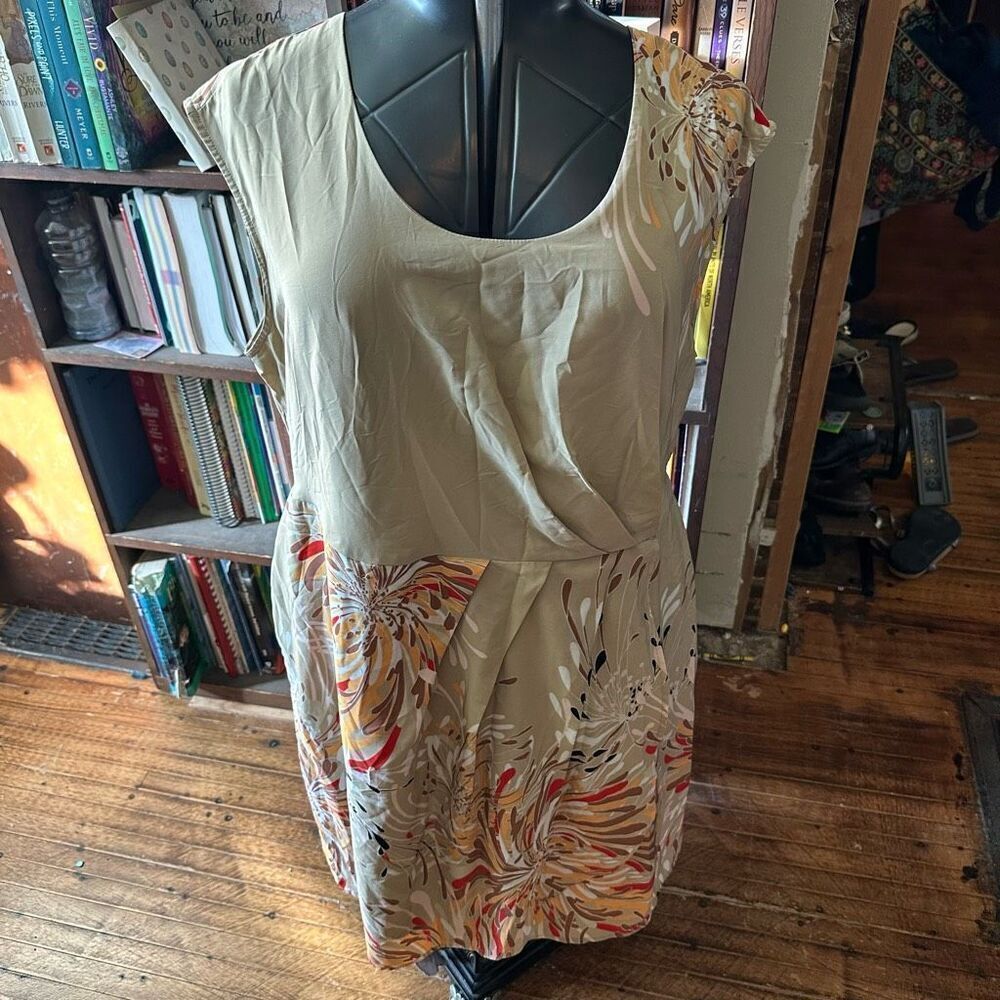 Lane Bryant tan floral sleeveless 20 pencil dress
